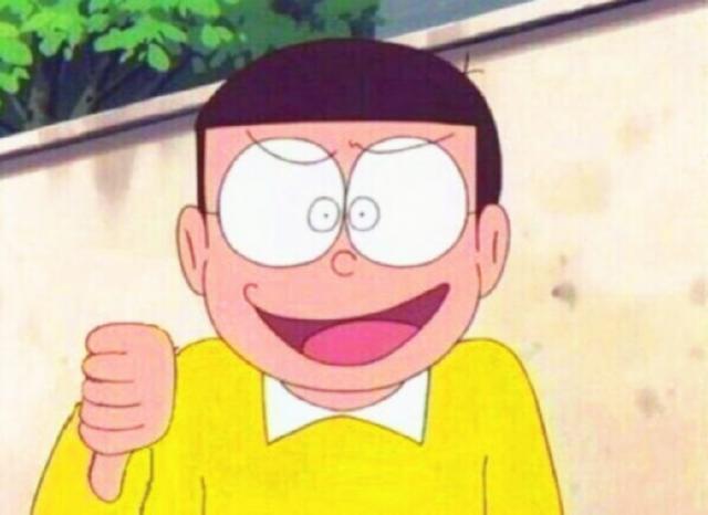 哆啦a梦中的四张崩坏图,大雄长六根手指,最后一张脸都画丢了!