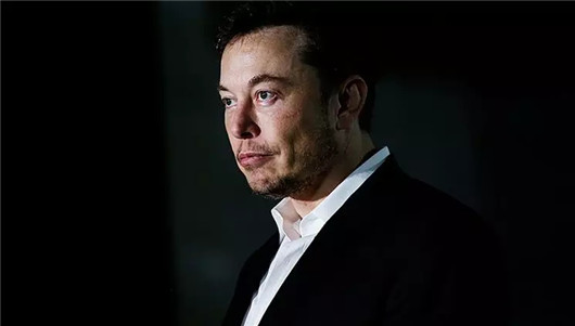 哭泣的马斯克 | 特斯拉迷雾