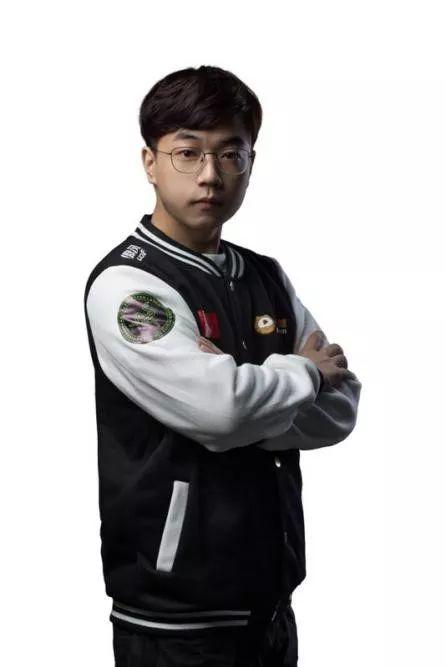 4am的传奇人物 各路大神小伙伴们了解一下|战队|吃鸡|职业选手_新浪