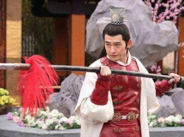 隋唐最厉害的五大兵器,第一重达八百斤,居然是他的