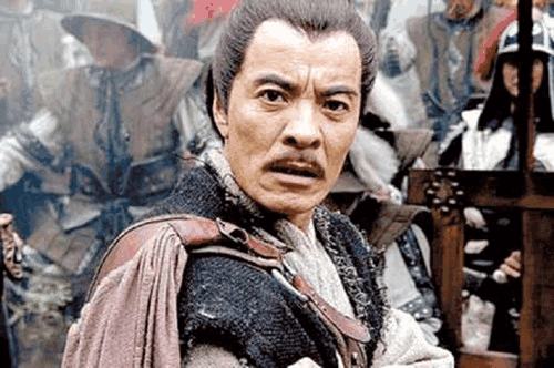 此人拥兵百万,眼看统一全国,他放弃称帝,从北京抢钱跑回西安花