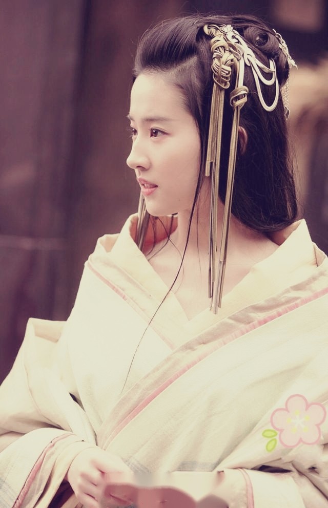 《鸿门宴》刘亦菲版虞姬美图:感叹是她的倾城美貌