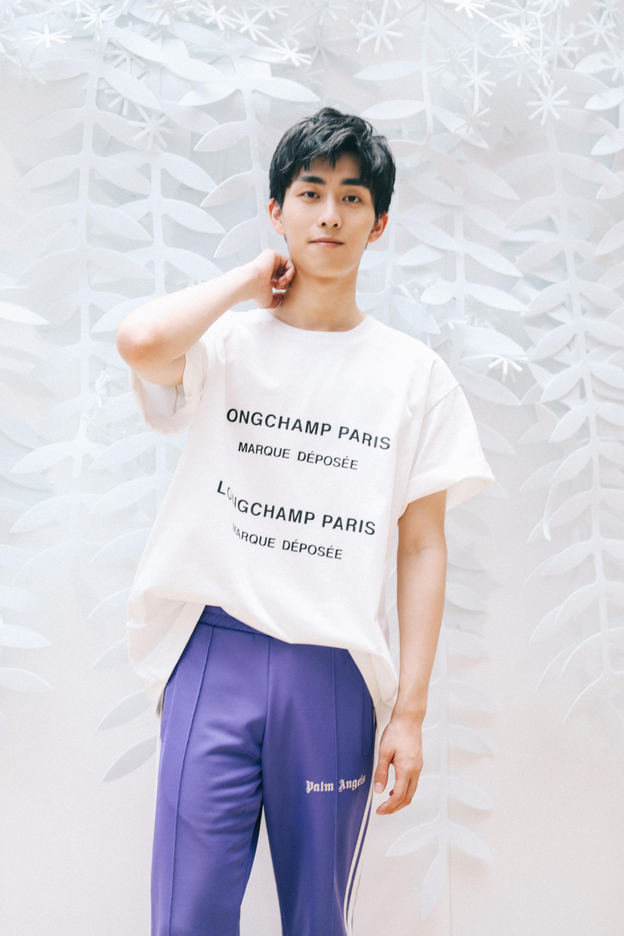 盐系少年王钰威,携 清爽来袭,大胆玩味街头潮流