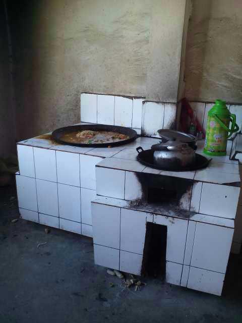 晒晒我家的农村自建房,上下三层,足有1000平,厨房很多人没见过