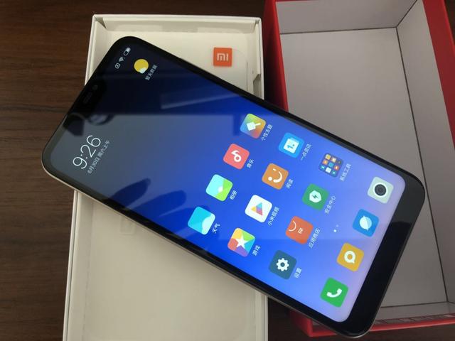 红米6pro开箱评测颜值和拍照担得起32gb版能跑多少分