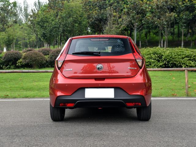 和led日行灯的融入,显得张扬而富有活力,可以说新款名爵3一改老款小气