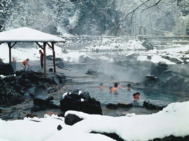 去日本泡温泉时,最好先了解这些,不然会闹出笑话|泡温泉|日本人|笑话