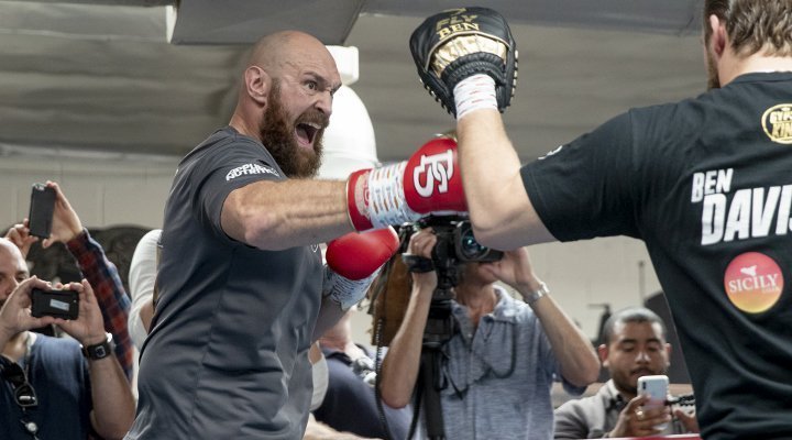 泰森·富里公开训练状态不俗,ko维尔德夺金腰带不无可能!