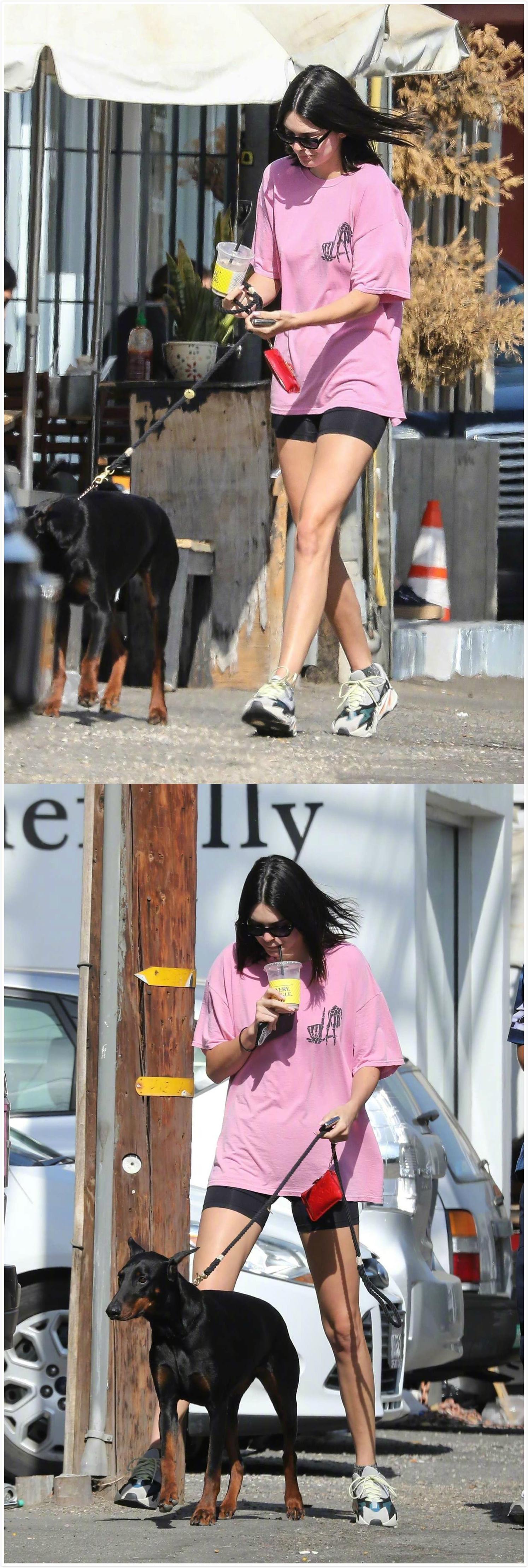 肯豆kendall jenner 身穿adaptation la pink bones 粉色t恤带着她