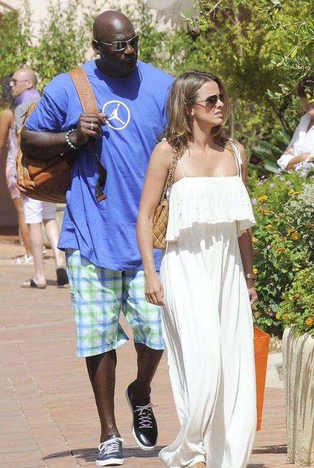 在生活上也没有什么交集,可在乔丹的猛烈追求下,普列托被真情打动了