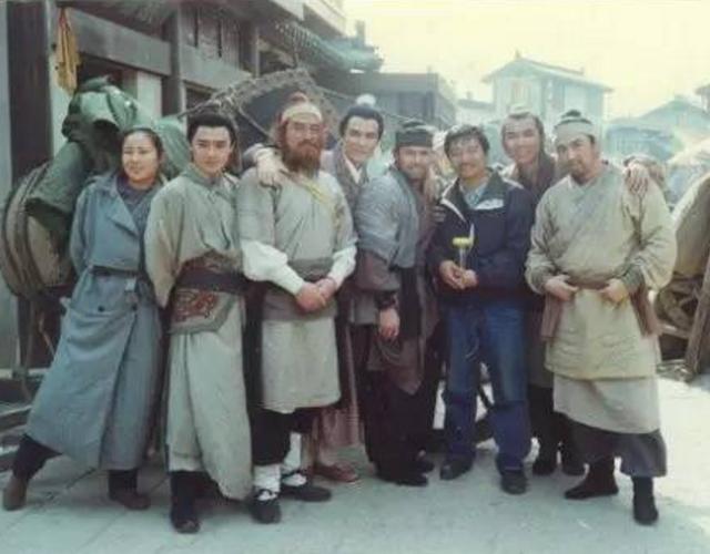 98版《水浒传》剧照,无法超越的经典,那时候的明星叫演员