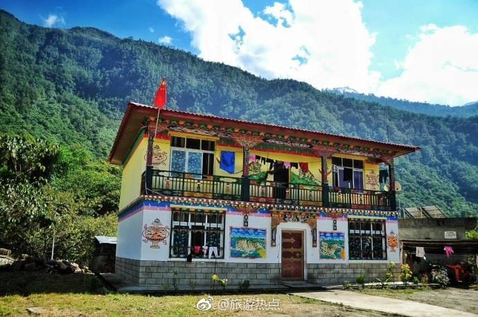 门巴族珞巴族的村庄极富民族气息让你流连忘返