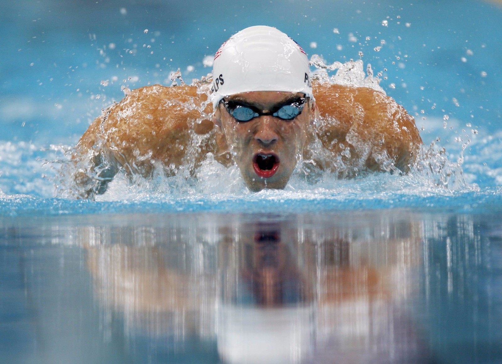 菲尔普斯的世界纪录被13岁男孩打破!游泳界的