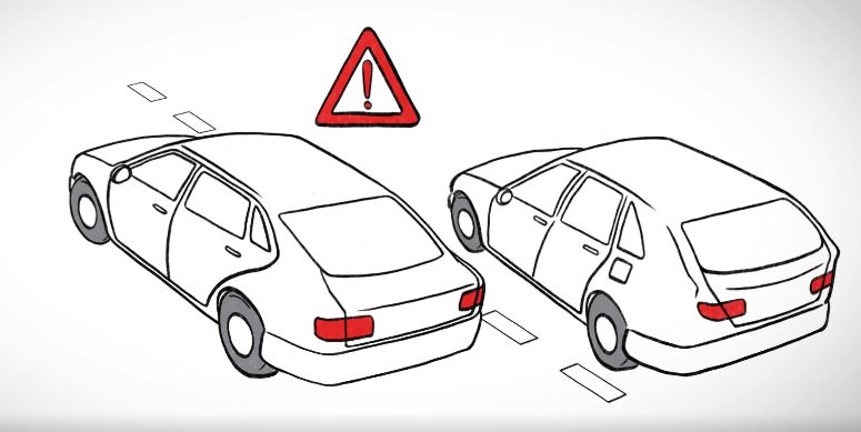 如果在驾驶的时候,你的车开始偏离车道或完全离开道路,车道偏离警告