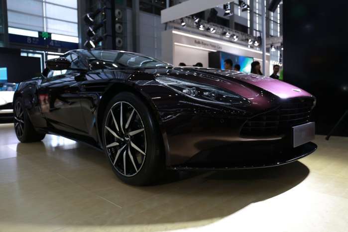 2018深港澳车展价值三个亿的豪华展车阵容—8号馆 确定不来看看?