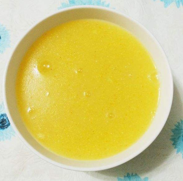 腊八粥:腊八粥是传统的粥,它的用料因地区与口味的不同而略有差异.