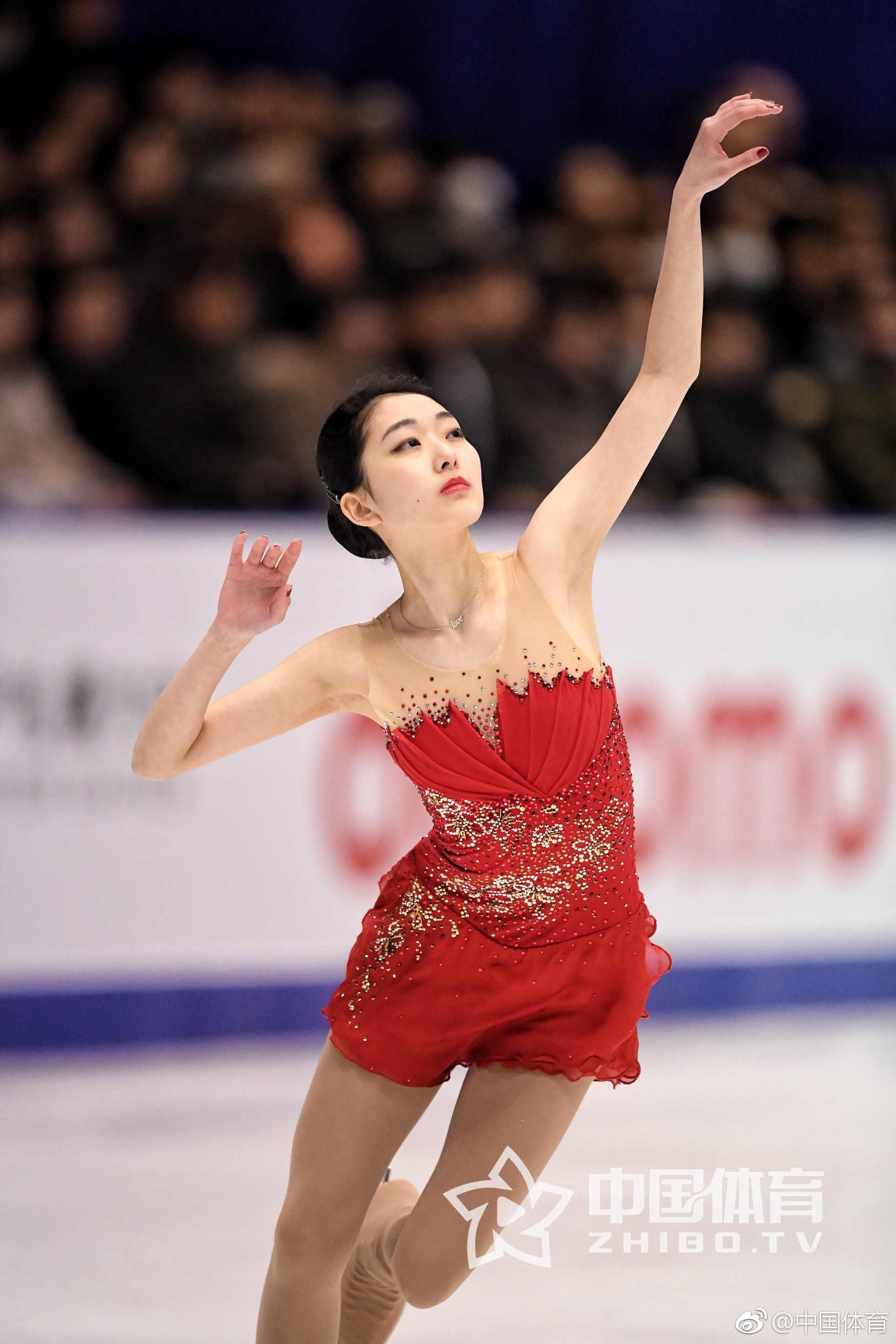 昨晚,中国花样滑冰女子单人滑名将李子君在个人微博发表长文