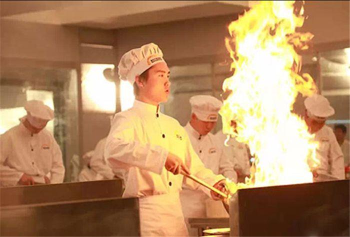 外国网民讨论:中国人擅长一切吗?瞧瞧他们是怎