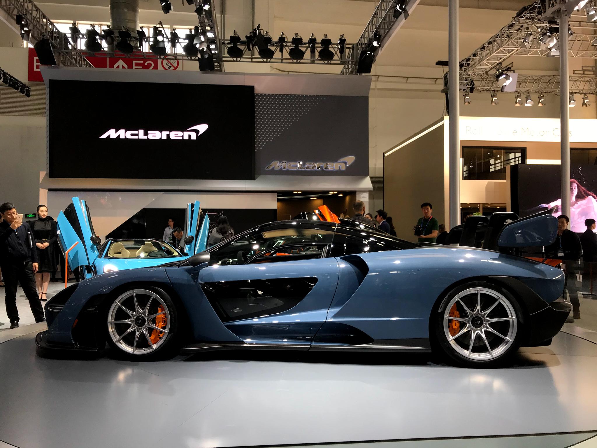 尾翼超级大的迈凯伦senna应该是本次车展最壕神器