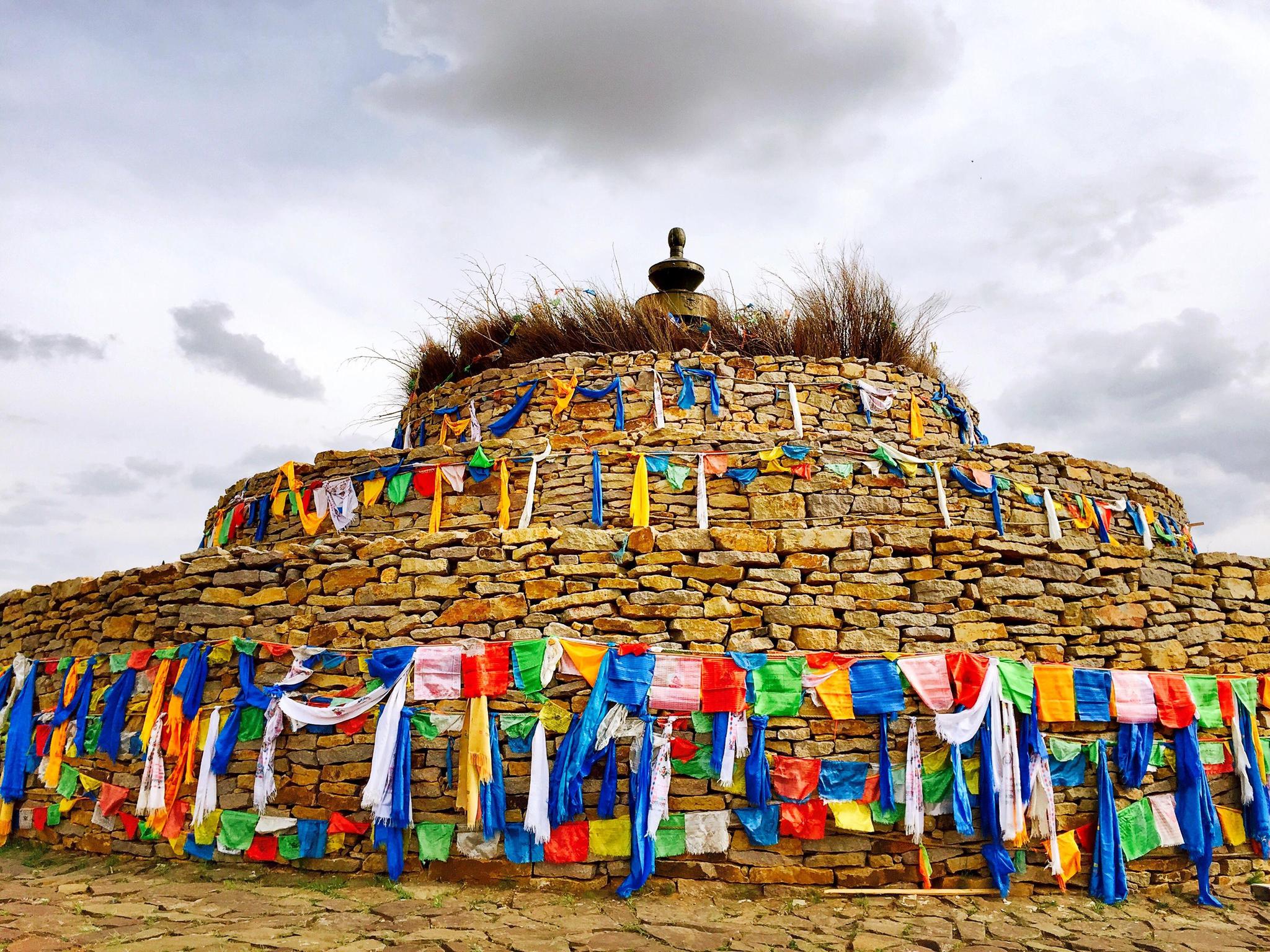 蒙古人的敖包是什么意思?你知道它的来历吗?