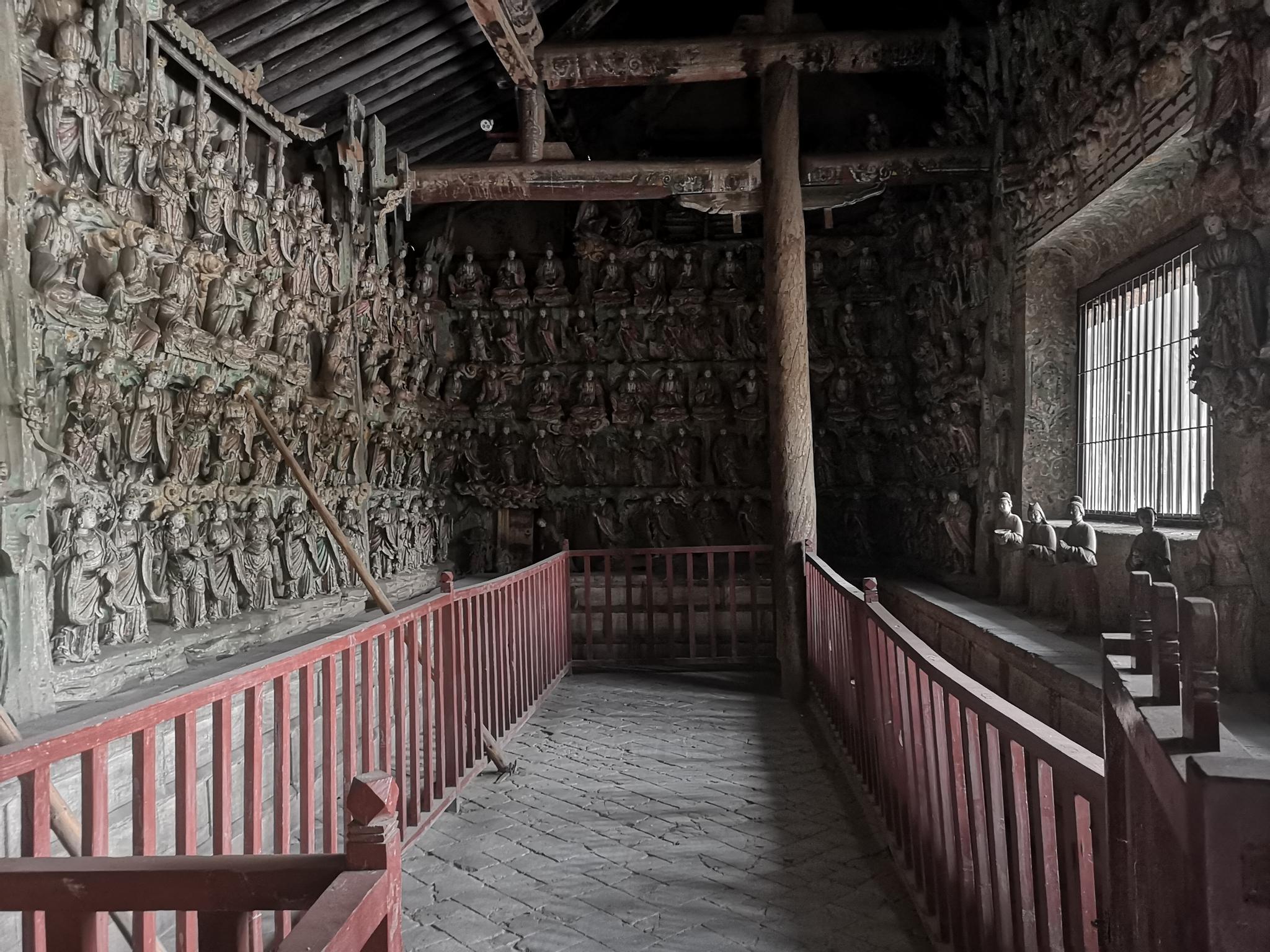 平遥县双林寺的明代悬塑