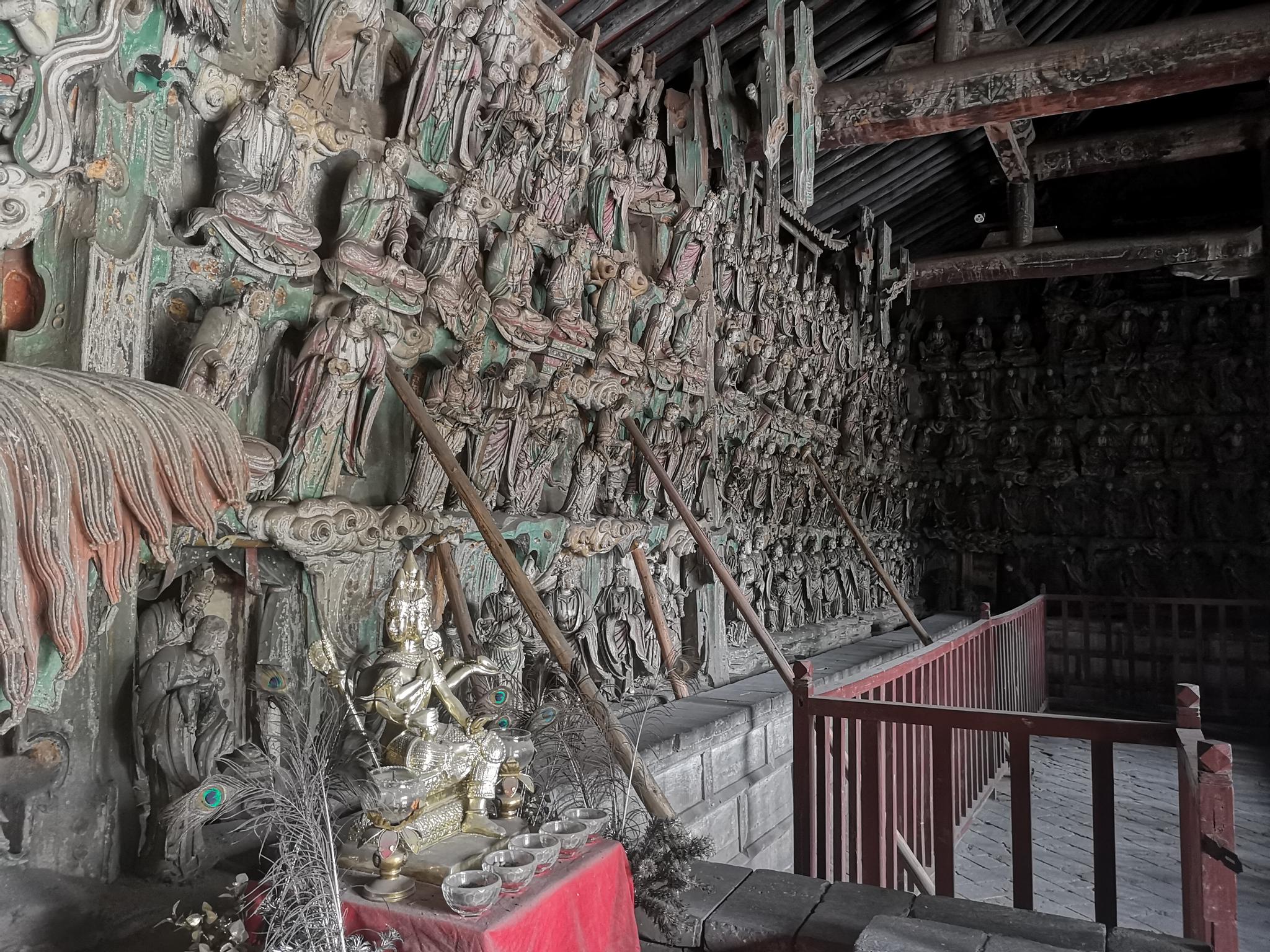 平遥县双林寺的明代悬塑