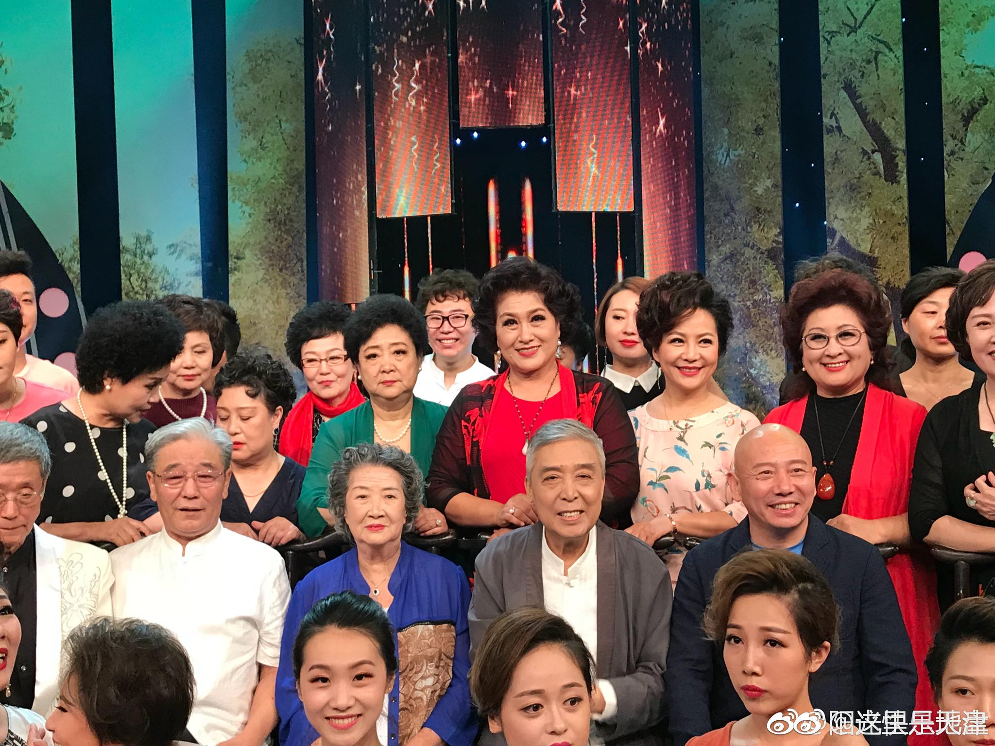 庆祝天津市曲艺团成立65周年的活动上,师胜杰和马志明的合影