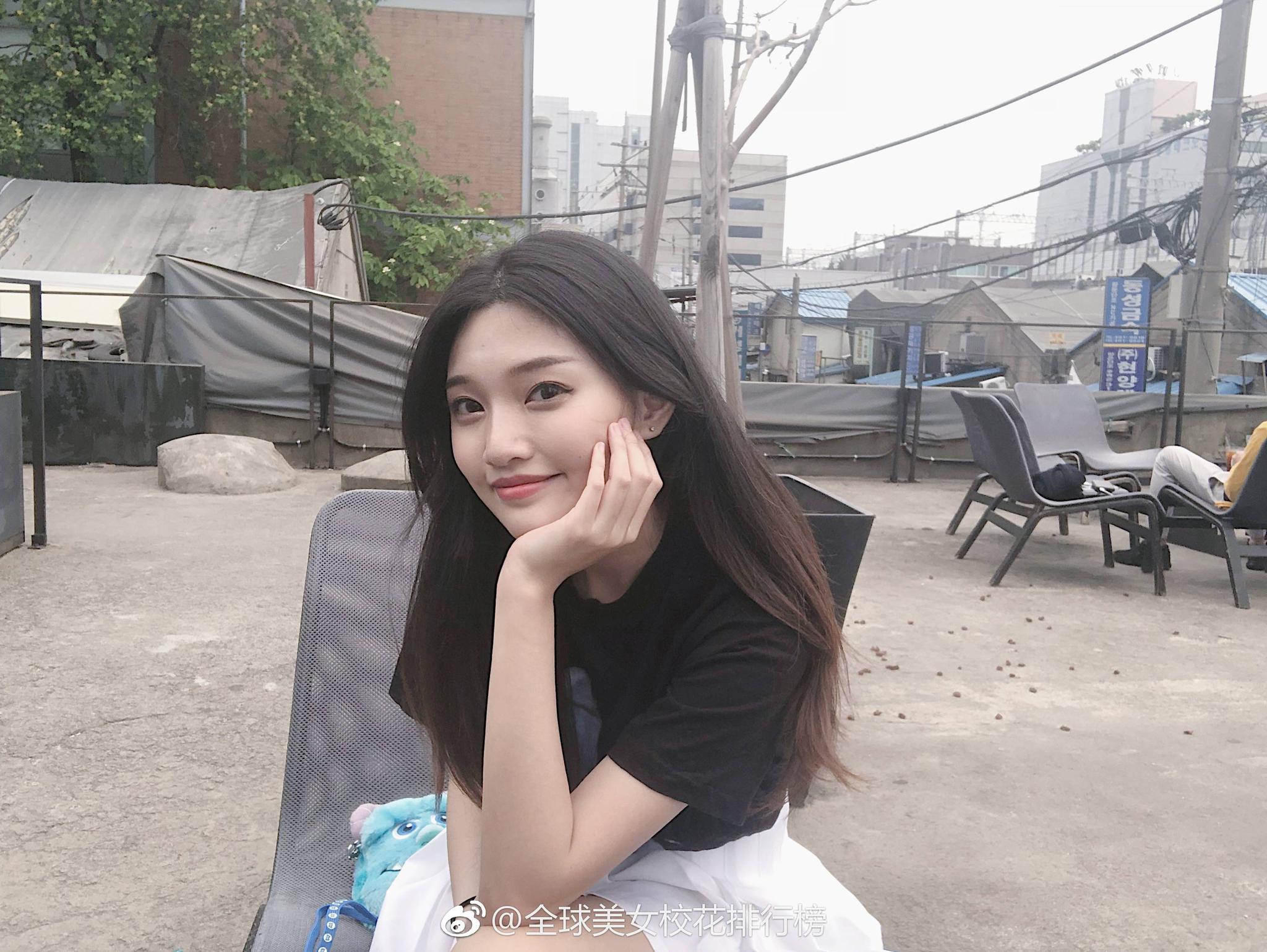 微博:@imptggg  姓名:啊韬学校:首尔西京大学生日:1996身高:168cm体重