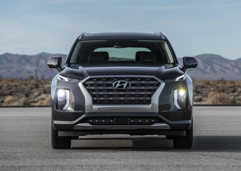 首台中大型suv亮相, 尺寸超丰田普拉多,标配8座还有8at加持-新浪汽车