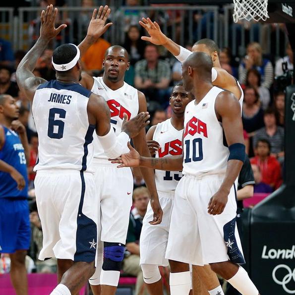 乐福晒6年前奥运冠军合照, 除了科比甜瓜, 你还记得那支梦十队?