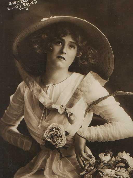 doris stocker,印度出生的英国女演员,同时也是20世纪的音乐家.19.