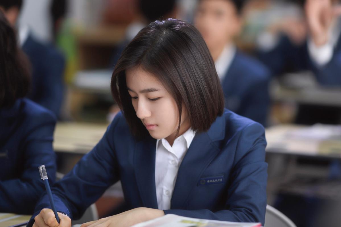 《原来你还在这里》热播 少年韵锦李兰迪获认可