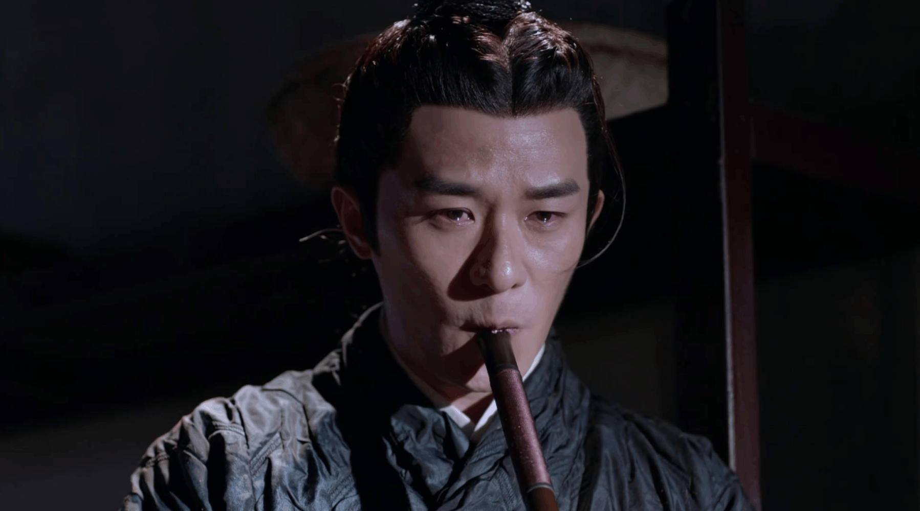 李东恒此时此刻将钟离无泪的感情戏诠释的太棒了!