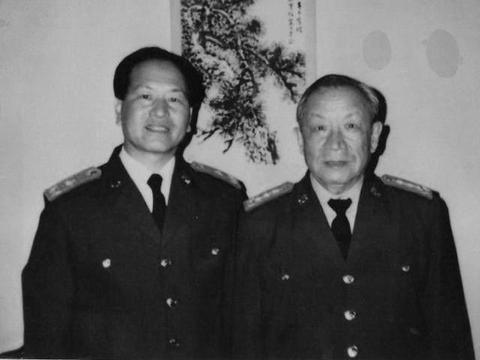 55年授衔,他只是副团级干部,后来连升5级,竟成上将,令人钦佩|迟浩田|授衔|军衔制_新浪新闻