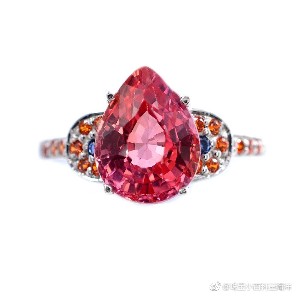 Padparadscha，刚玉族宝石常见品种里除了红蓝宝石外_新浪新闻