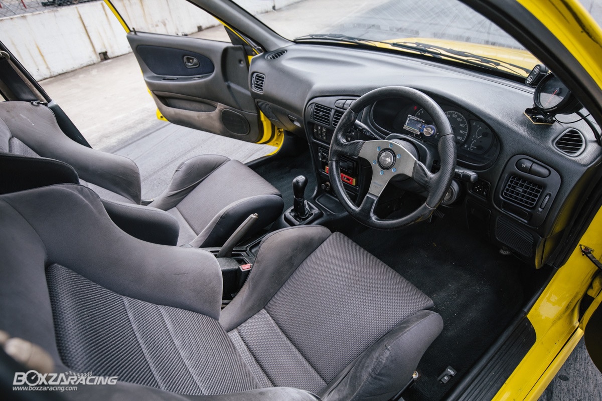 很黄很暴力 三菱evoiii爆改案例