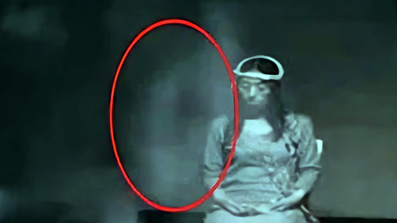 前加拿大国防部长披露外星人真相 外星种族在地球上有基地