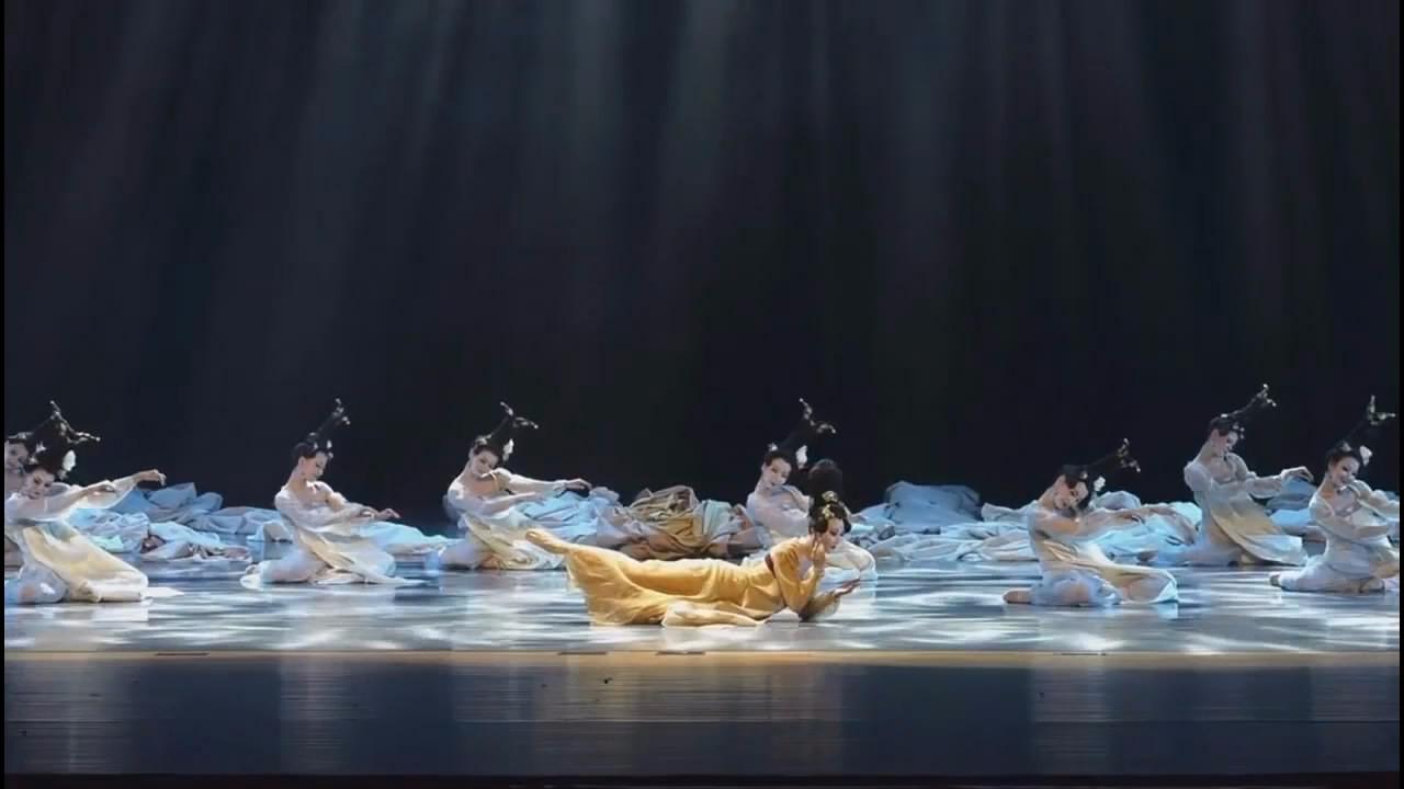 古典舞《丽人行》,舞蹈很美,可惜镜头变化破坏了美感!