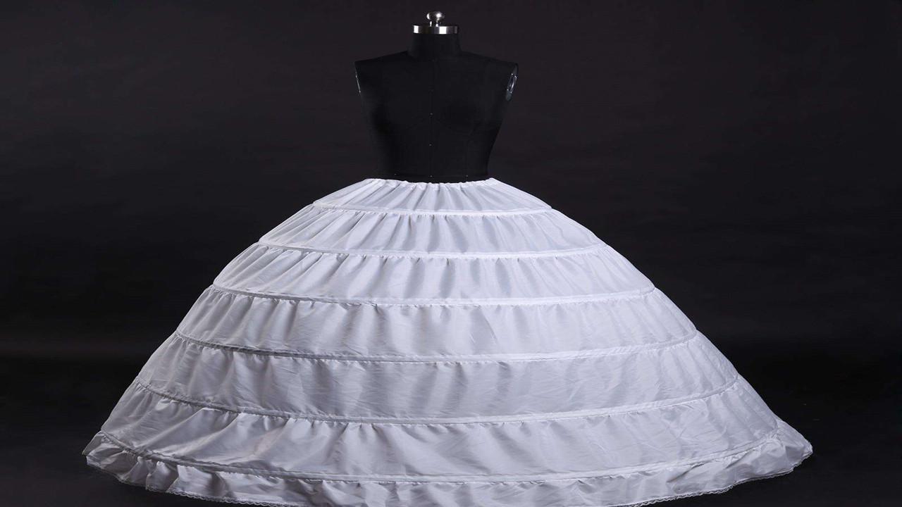 让裙子变得蓬松的裙撑有怎样的历史呢?爱美的你需要了解了解!