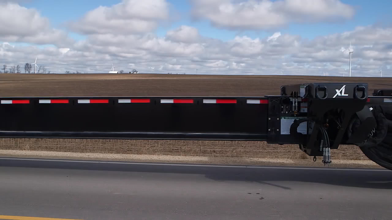 世界上最长的卡车,车身能伸缩,可运输80米长的物体!