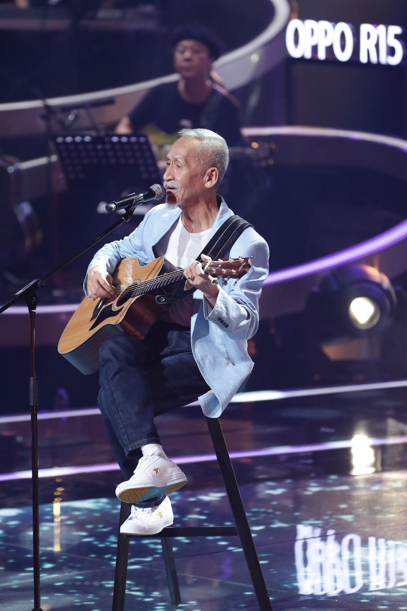 代表昨天对话今天,"乐坛教父"陈彼得厚重点题《好声音》初心