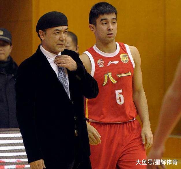 身高2米超新星将升一队王治郅提升八一后卫线实力