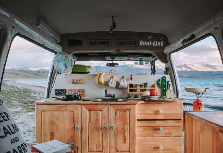 这对小情侣7个月环游大半个中国|高震|房车|旅行_新浪新闻