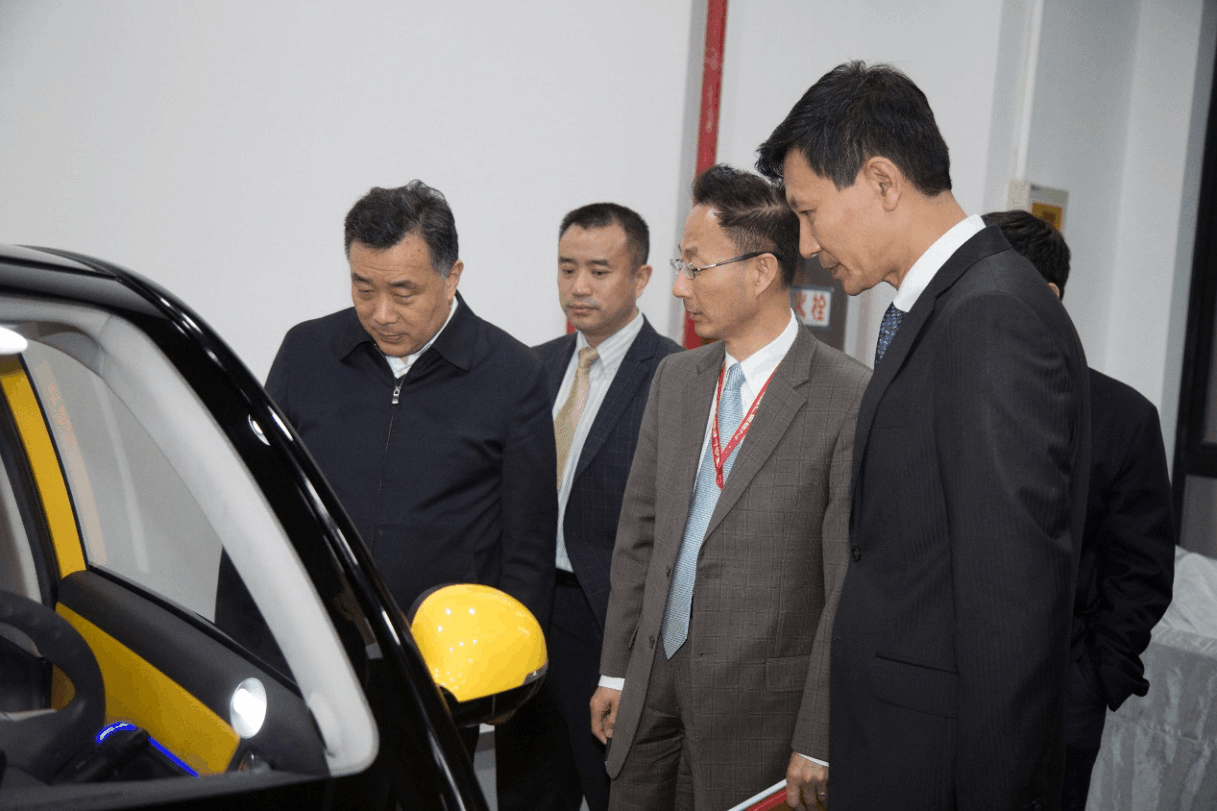 南通市领导莅临江苏赛麟视察指导工作
