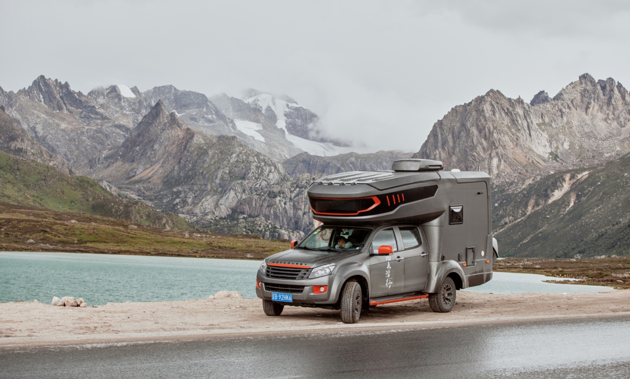 寻星房车nx585珠峰定制版上市 售价48.98万元