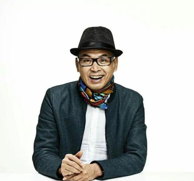 分享主题:法国汽车文化时尚集团汽车总监梁朝辉:《时尚先生》总编,在