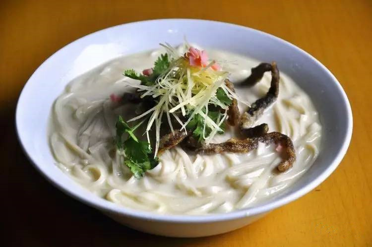 舌尖上的美食"东台鱼汤面",余生一定要吃一碗!
