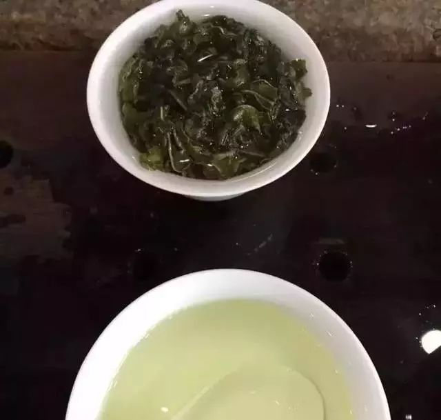 而现在市面上的马骝槭茶,大多数是特指一些高品质的乌龙茶,如特级