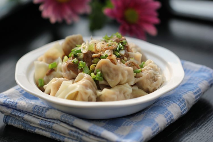 云吞云吞,另味的麻酱拌馄饨
