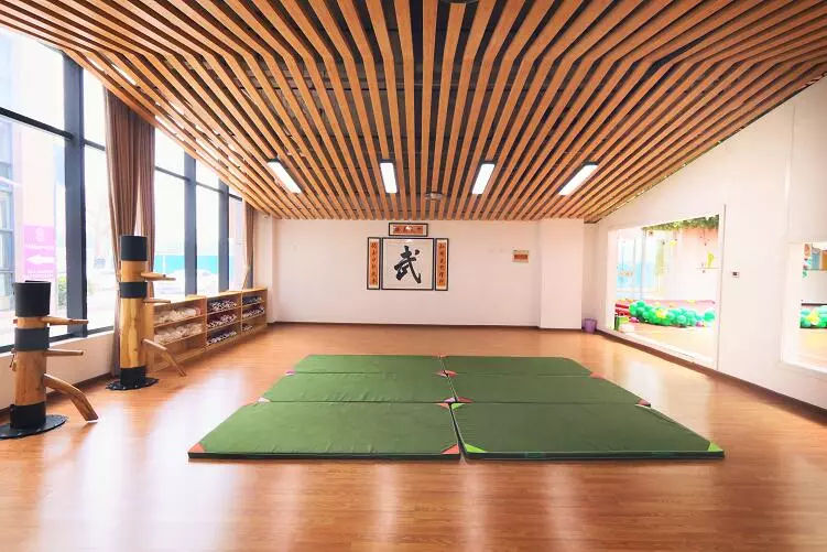 看这里,央视导演亲自探园,全国一线特警齐聚汇爱德幼稚园?